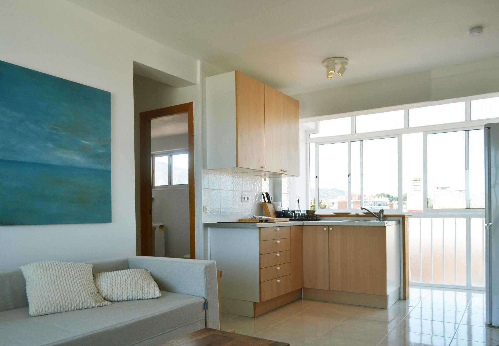 Light-Filled Apartment With Sea Views Торремолінос Екстер'єр фото